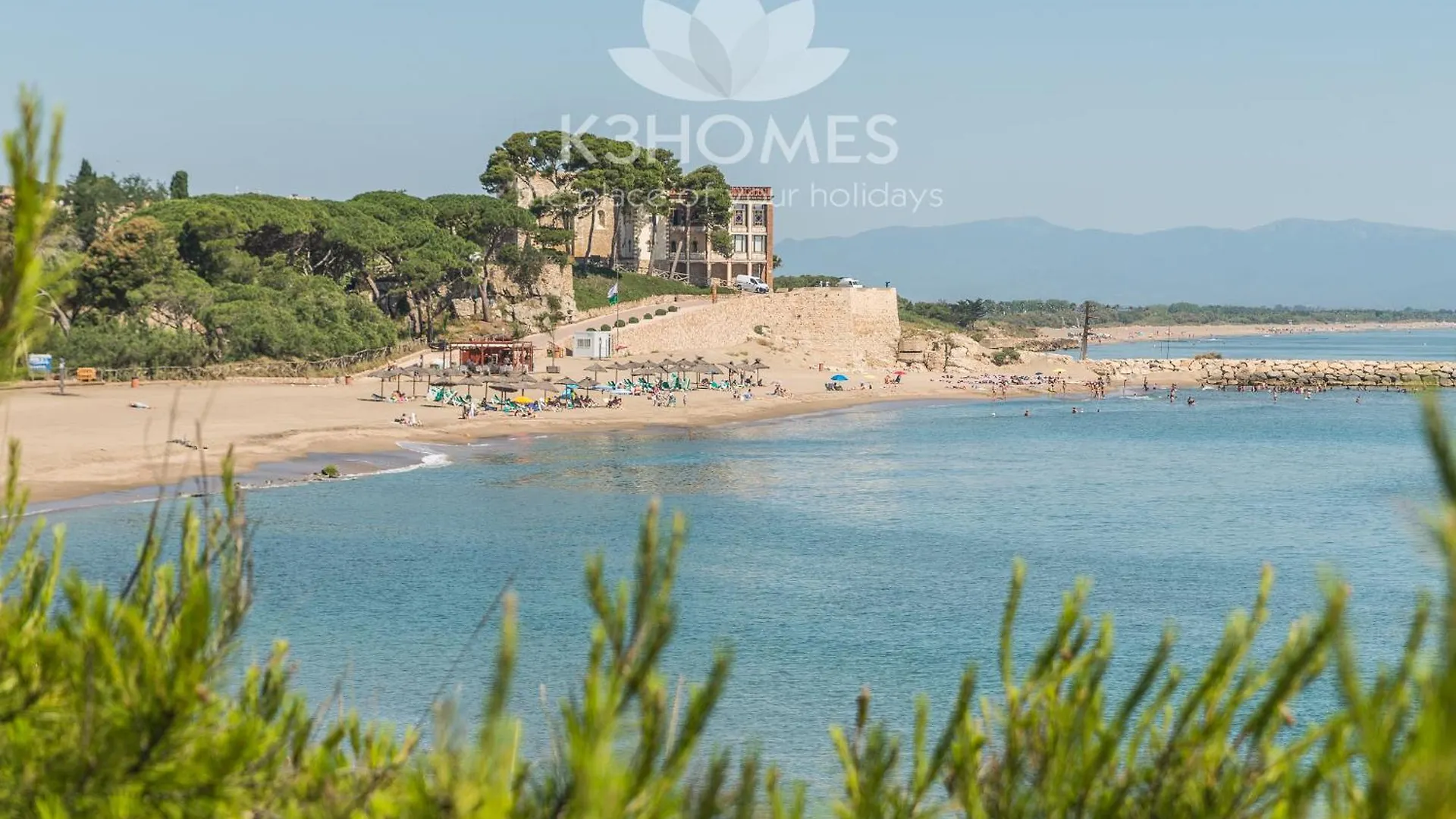 Apartment Aurora L'Escala Spain